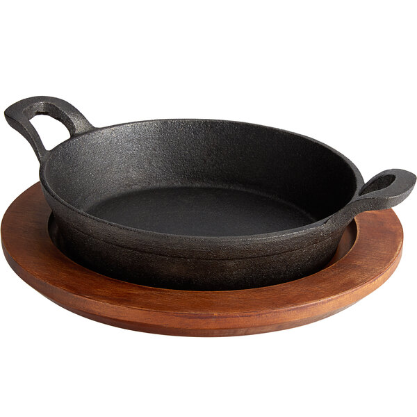 Valor 16 oz. Mini Cast Iron Pot with Rustic Chestnut Finish Display Stand