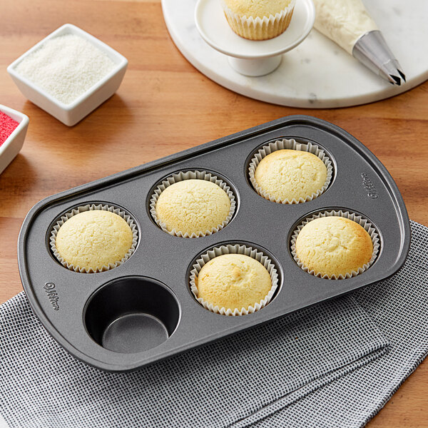 Recipe Right Nonstick Jumbo Muffin and Cupcake Pan, 6-Cavity - Wilton