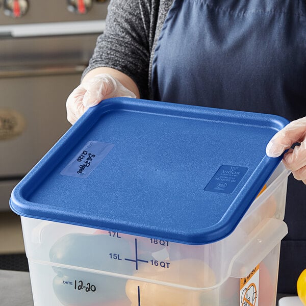 Vigor 12, 18, and 22 Qt. Blue Square Polypropylene Food Storage Container  Lid