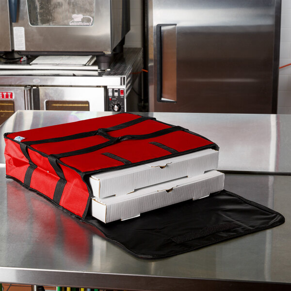 Choice 18" x 18" x 5" Red Nylon Insulated Pizza Delivery Bag holds up