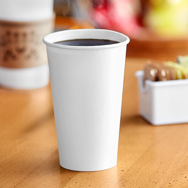 Solo 316W-2050 White Poly Paper Hot Cup - 16 oz. - 1000/Case