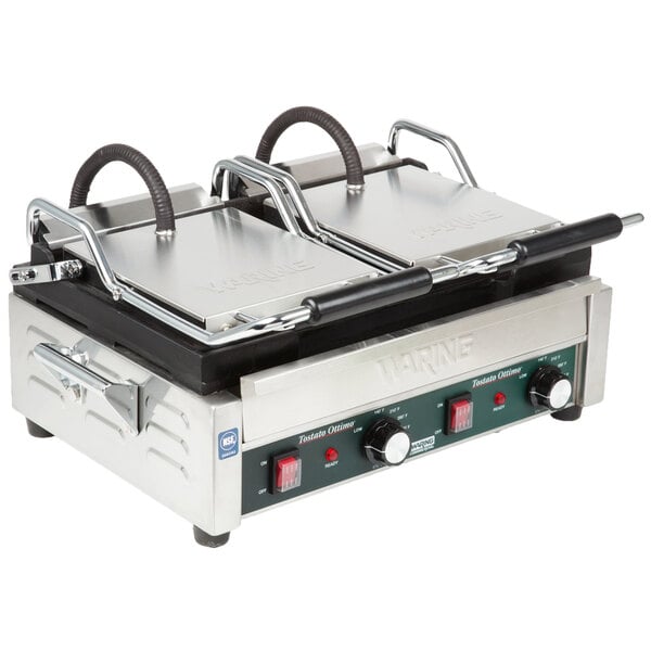 Waring WFG300 Tostato Ottimo Smooth Top & Bottom Dual Panini Sandwich Grill - 17" x 9 1/4" Cooking Surface - 240V, 3120W