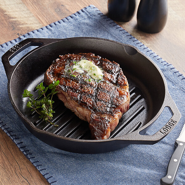 How To Use a Cast Iron Skillet on the Grill