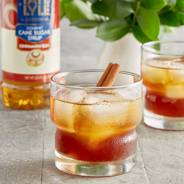 Tate and Lyle 750 mL Cinnamon Bun Flavoring Syrup