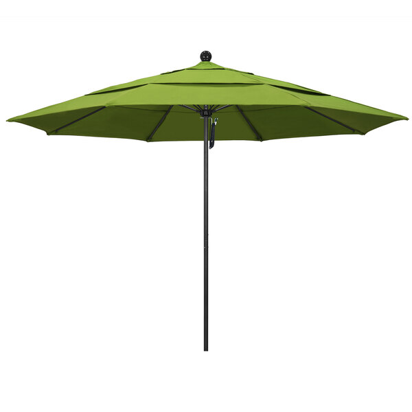 A California Umbrella ALTO round green Sunbrella canopy on a black pole.