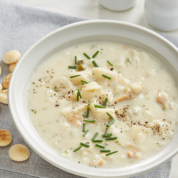 Knorr 27 oz. Soup du Jour Clam Chowder Soup Mix 4/Case