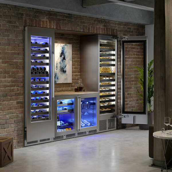 Perlick CC24W14L Single Section 94Bottle Single Zone Stainless Steel