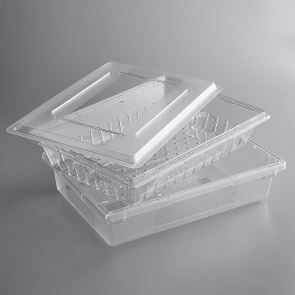 Cambro Camwear 26 x 18 x 6 Red Polycarbonate Food Storage Box with Lid  and 5 Deep Colander