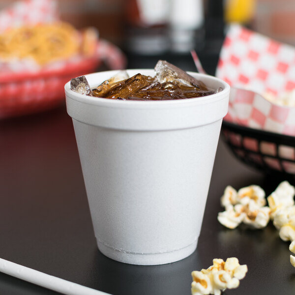 Dart 10J12 10 oz. White Squat Foam Cup 1000/USA, Mexico 1000/Case