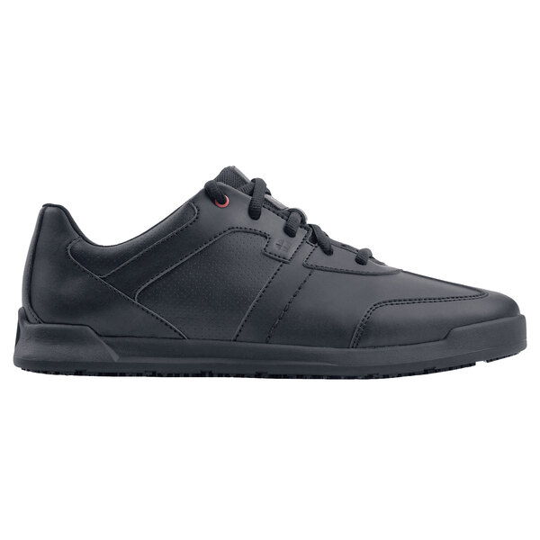 11 medium shoe size