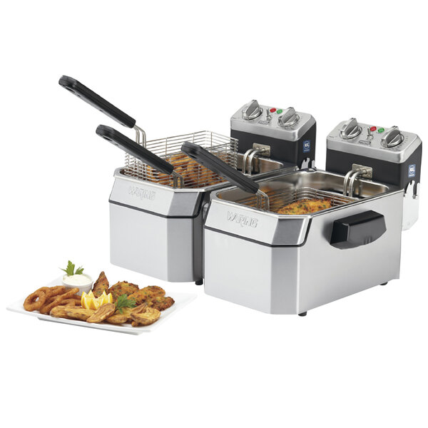 Waring WDF1550D Double 15 lb. Commercial Countertop Deep Fryer Set 240V