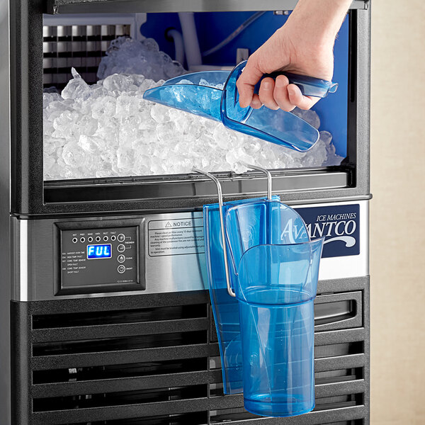 San Jamar SI5000 SafTIce Ice Scoop Holder with 610 oz. Ice Scoop