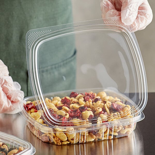 Compostable 16 oz Medium Hinged Deli Containers