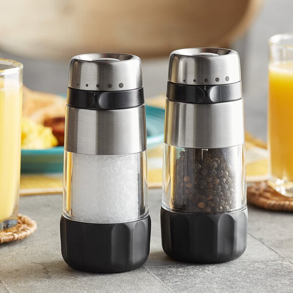  OXO Good Grips Mess-Free Pepper Grinder, Stainless Steel