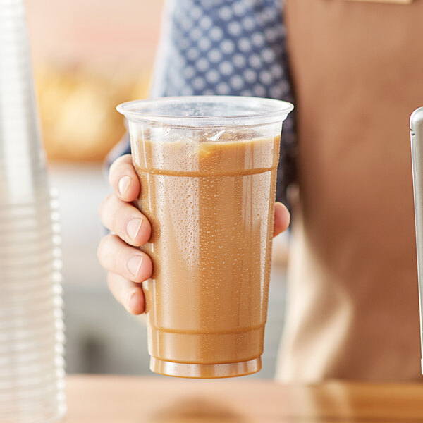 200 PACK] 20 oz Cups, Iced Coffee Go Cups and Sip Through Lids, Cold  Smoothie, Plastic Cups with Sip Through Lids, Clear Plastic Disposable  Pet Cups