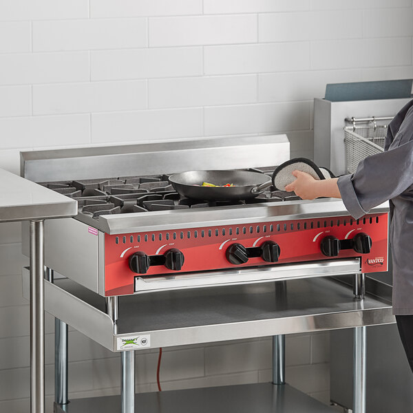 Avantco Chef Series CAG-R-6-36 36" 6 Burner Gas Countertop Range - 150,000 BTU