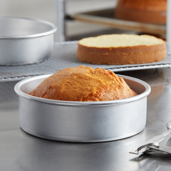 Choice Aluminum 6 Inch Round Cake Pan