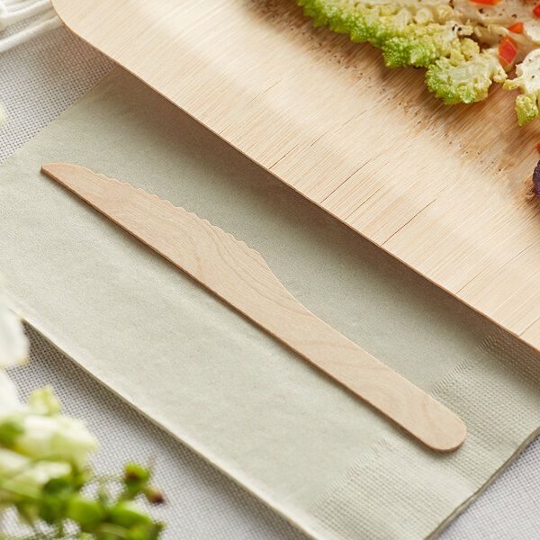 TreeVive by EcoChoice 6 1/4" Compostable Wooden Knife - 25/Pack