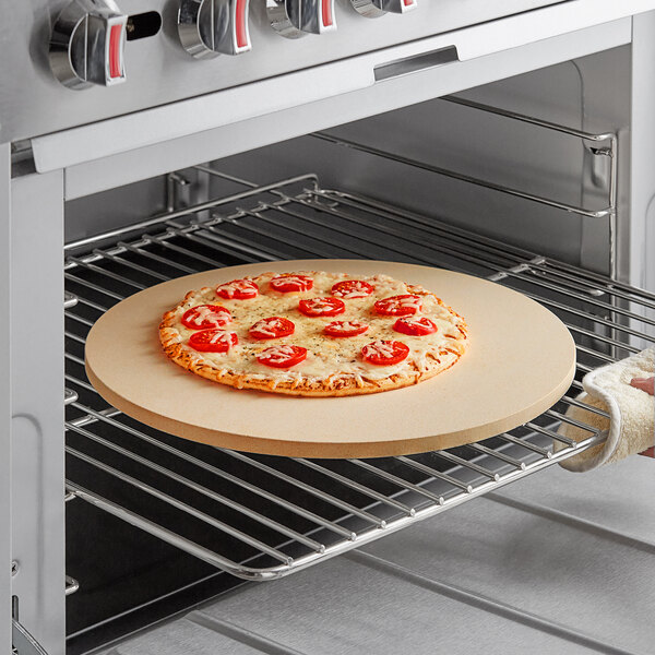 Outset® QZ46 16 1/2" Round Cordierite Pizza Stone