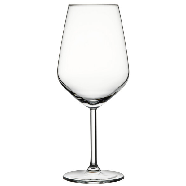 A close-up of a clear Pasabahce Allegra red wine glass with a stem.