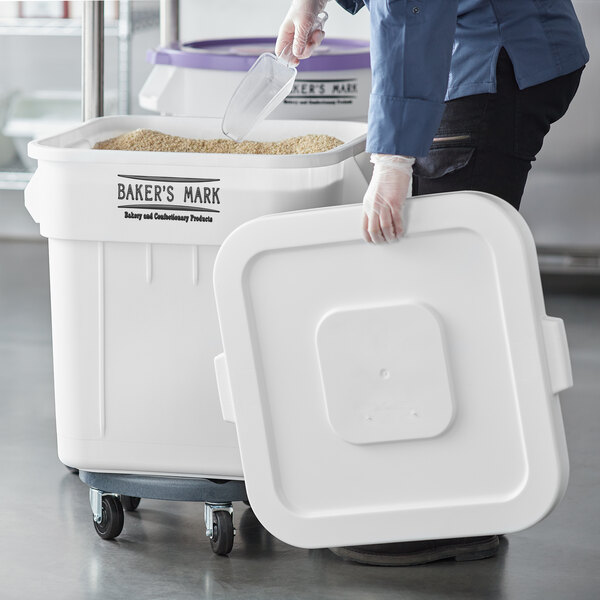 Baker's Mark 32 Gallon / 510 Cup White Flat Top Mobile Ingredient