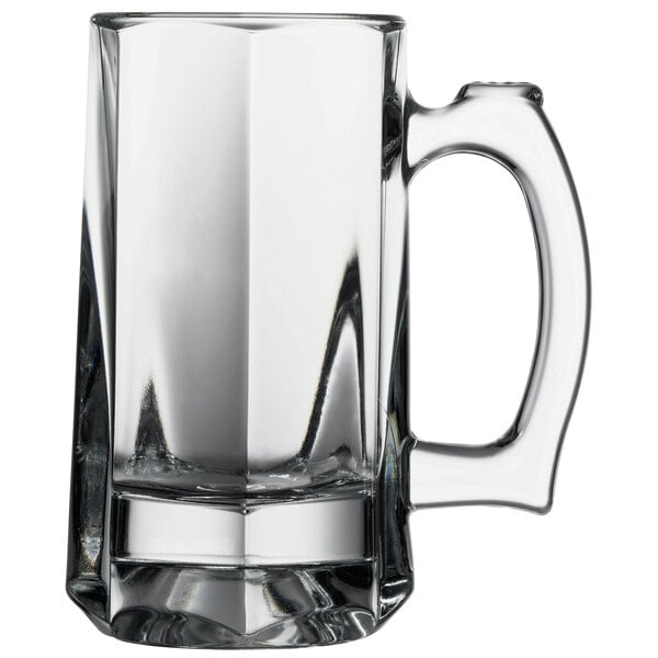 A case of 16 clear glass Pasabahce Bremen beer mugs with handles.