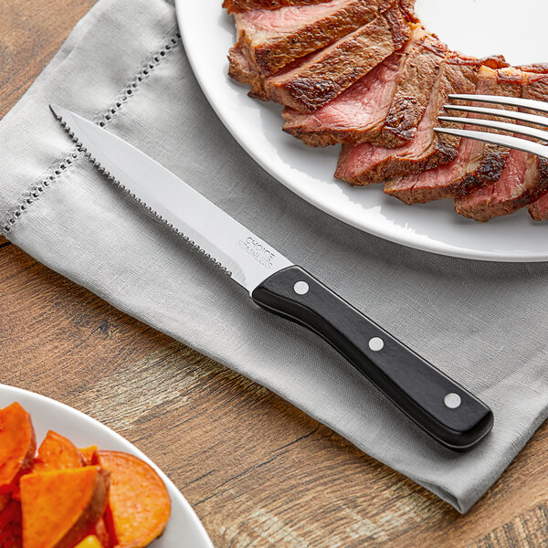 4 Serrated Dinner Steak Knives