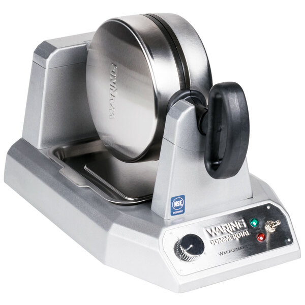 Waring WWD180 NonStick Single Waffle Maker 120V