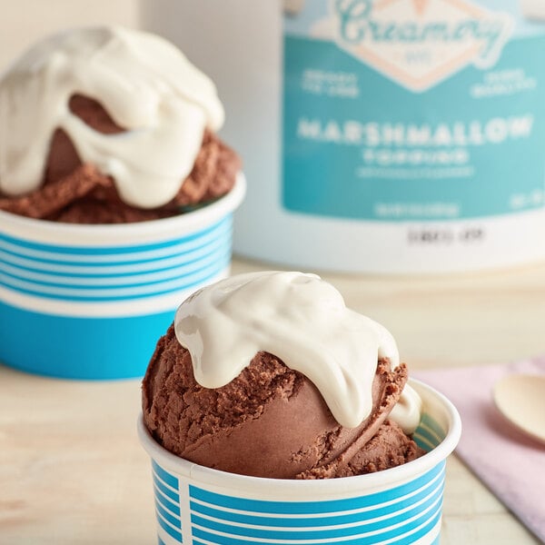 Creamery Ave. Ready-to-Use Marshmallow Dessert / Sundae Topping 11 lb.