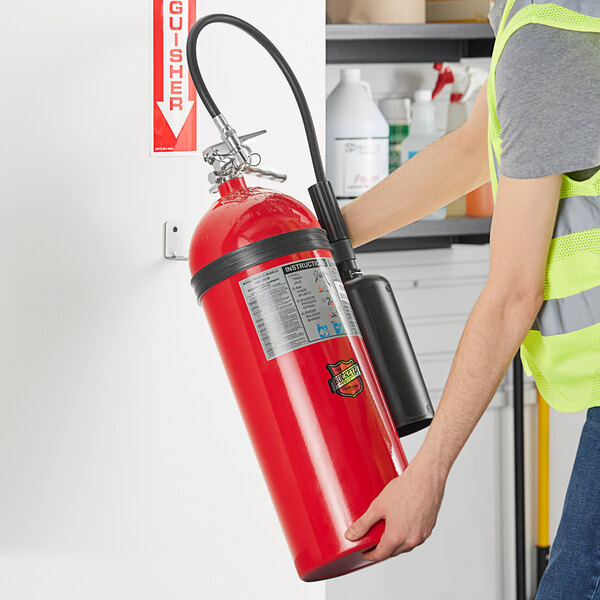 Buckeye 20 lb. Carbon Dioxide BC Fire Extinguisher - Rechargeable Untagged - UL Rating 10-B:C