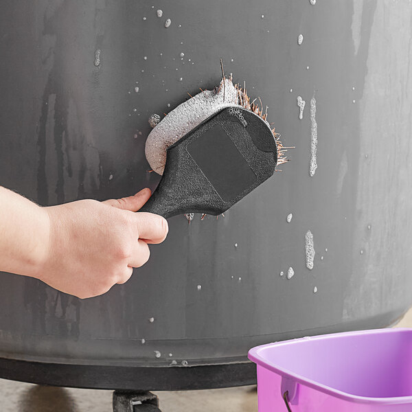 Quickie 248ZQK 8 1/2" Gong Brush with Palmyra Fiber Bristles