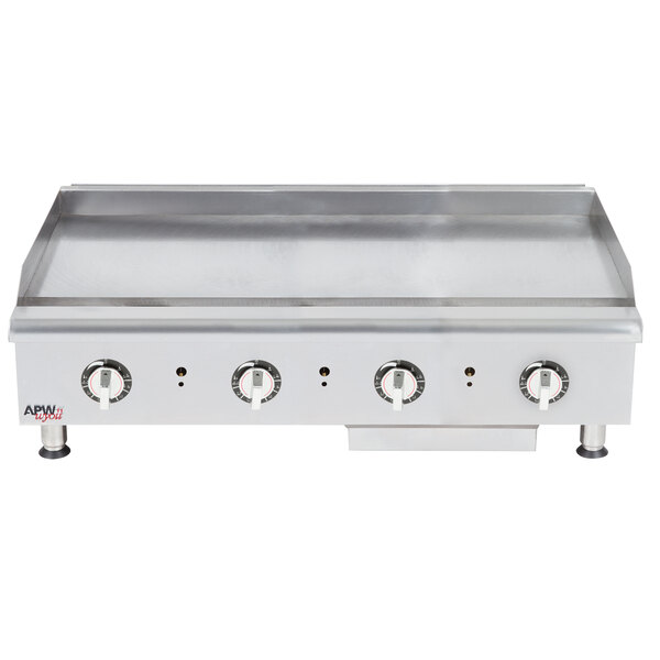 APW Wyott HTG-2448 Natural Gas 48" Heavy Duty Countertop Griddle with Thermostatic Controls - 128,000 BTU