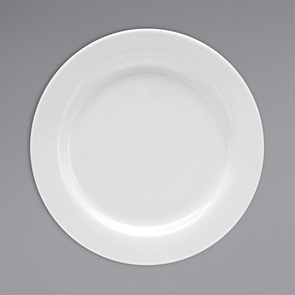 A Oneida Tundra warm white china plate with a wide circular rim.