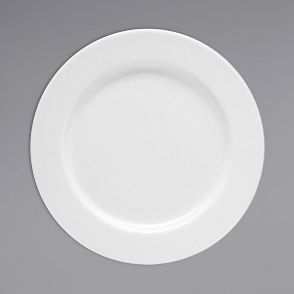 A white Oneida Tundra wide rim china plate.