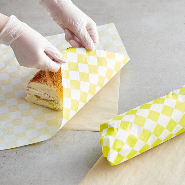 Choice 15" x 15" Yellow Check Deli Sandwich Wrap Paper - 4000/Case