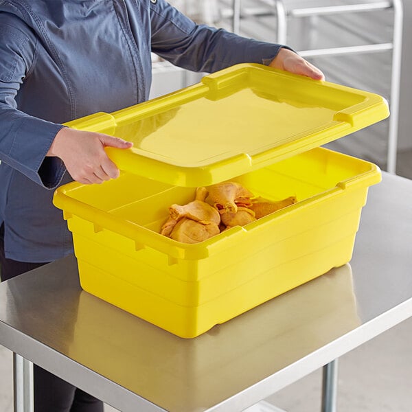 Choice 25" x 15" x 8" Yellow Meat Lug / Tote Box with Cover