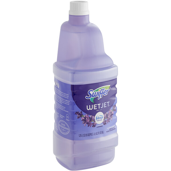 Promo SWIFFER Liquide nettoyant WetJet chez Casino Hyperfrais