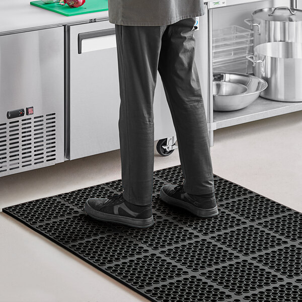 Choice 39" x 58 1/2" HeavyDuty Black Rubber Straight Edge AntiFatigue