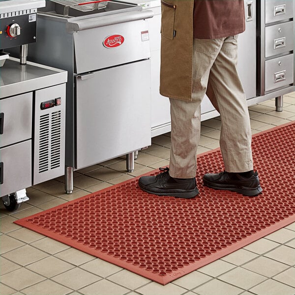 Red Rubber Anti Fatigue Kitchen Mat (1/2 Thick, 3' x 5')