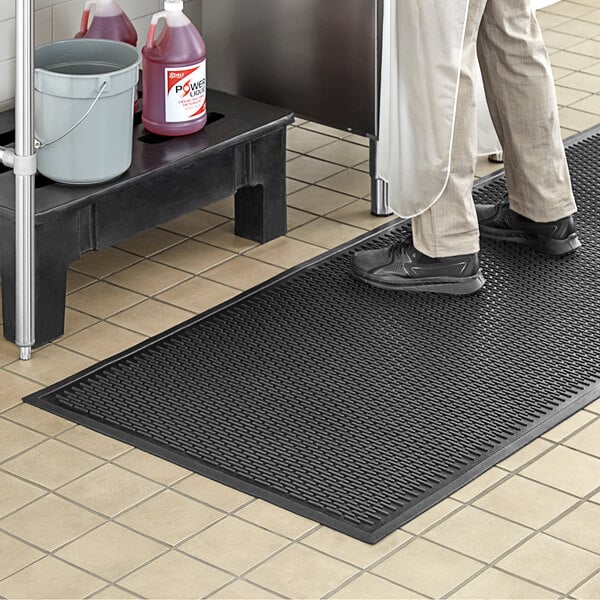 Choice 3' x 10' Black Rubber Ridge-Scraper Top Anti-Slip Safety Mat - 1/4  Thick