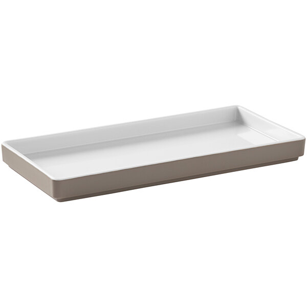 An American Metalcraft Unity rectangular melamine serving platter with a white bottom and border.