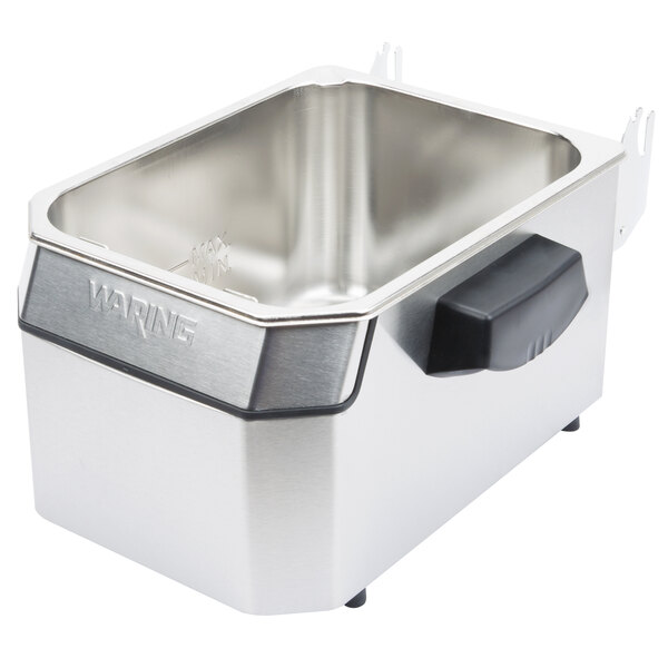 Waring WDF1000B 10 lb. Commercial Countertop Deep Fryer 208V