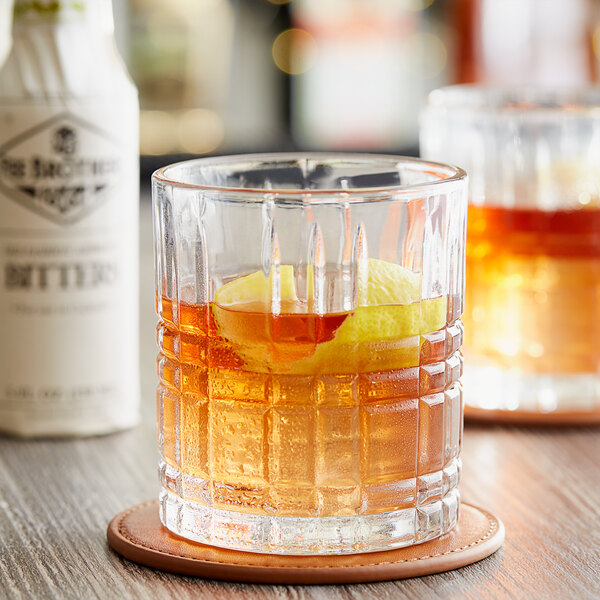 Fee Brothers Old Fashioned Aromatic Bitters – 5 Oz. Cocktail Flavoring