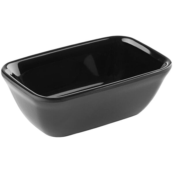 A black rectangular APS melamine bowl with a lid.