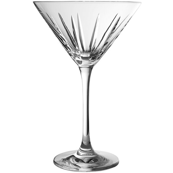 A close-up of a Schott Zwiesel Distil Kirkwall martini glass with a clear crystal stem.