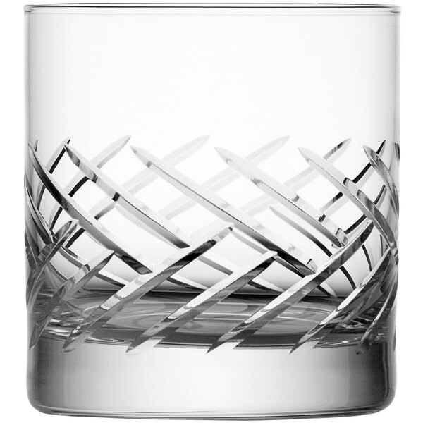A close-up of a Schott Zwiesel Distil Arran Rocks glass with a clear patterned design.