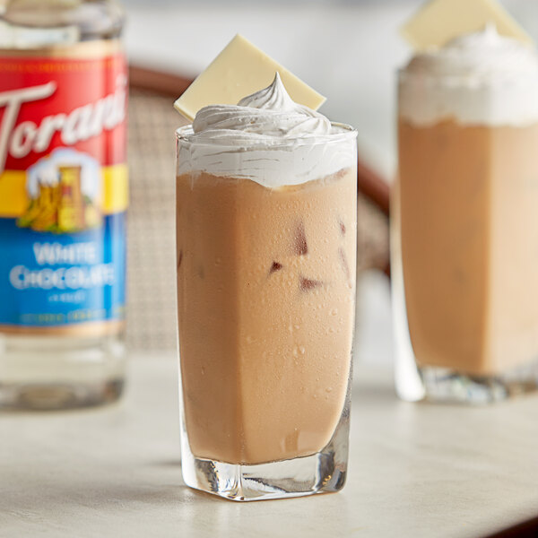 Torani White Chocolate Flavoring Syrup 750 mL Plastic Bottle