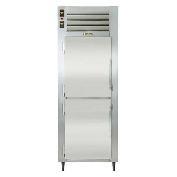 Traulsen ADT132WUT-HHS 21.6 Cu. Ft. Single Section Reach In Refrigerator / Freezer - Specification Line
