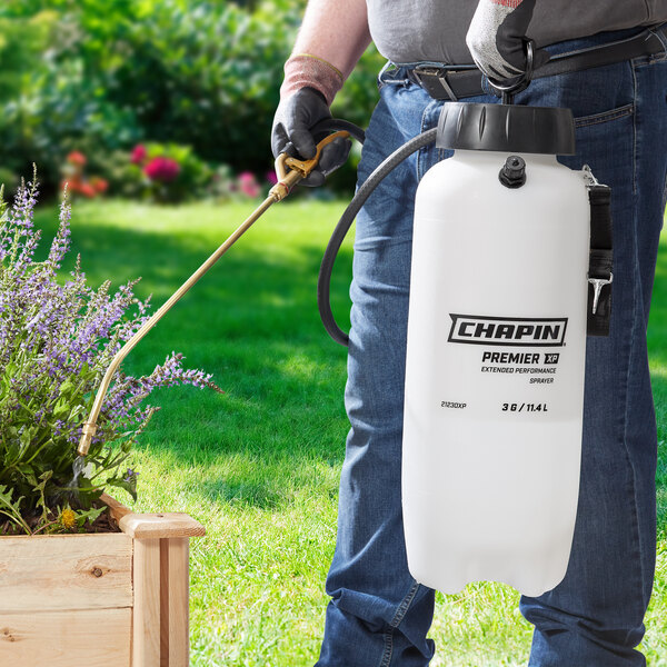 Chapin International Premier Pro XP 21220XP Spruzzatore Per Giardino, Serbatoio 2 Galloni, Bianco