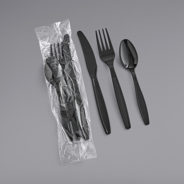 Visions Wrapped Black Heavy Weight Plastic Cutlery Pack with Knife